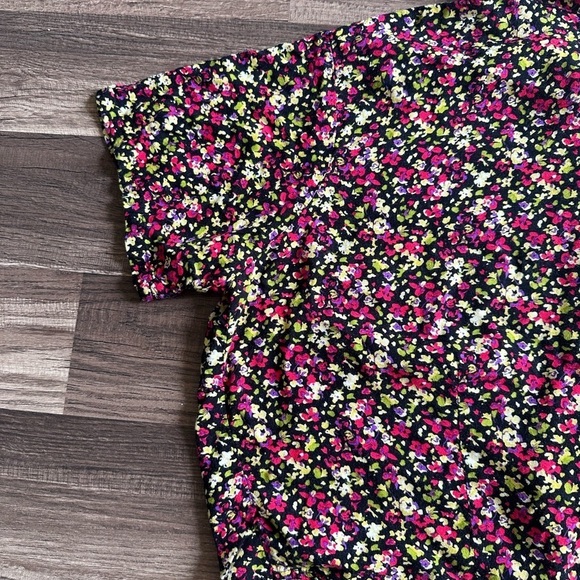 American apparel Floral button down tie front crop top size M/L - Picture 5 of 9